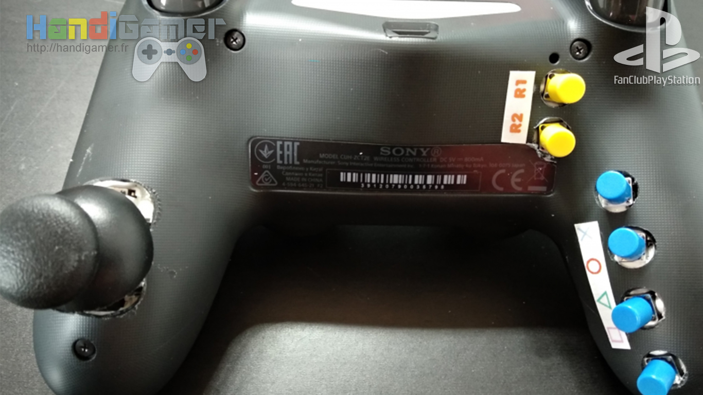 manette une main