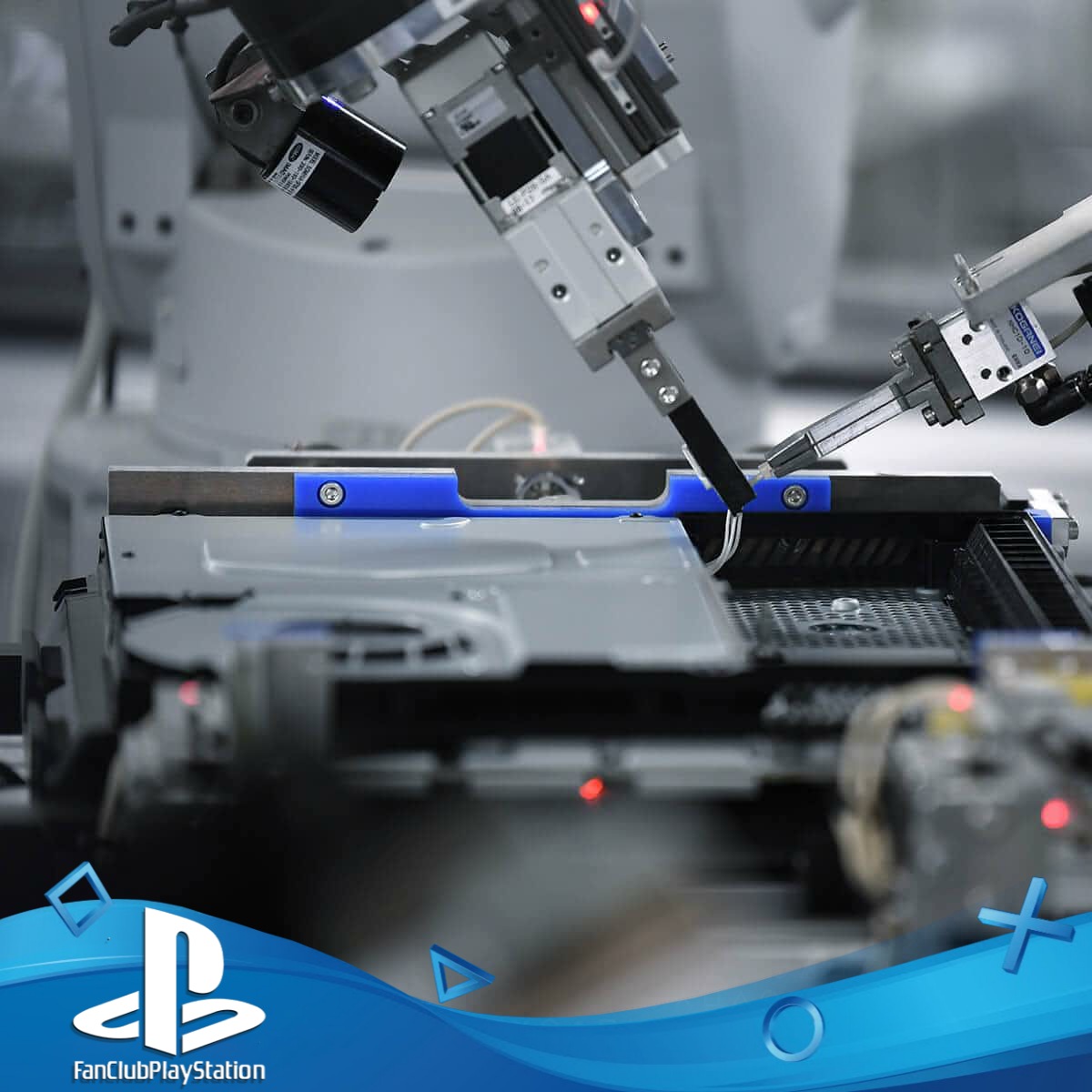 11 PS4 Robots et connecteur